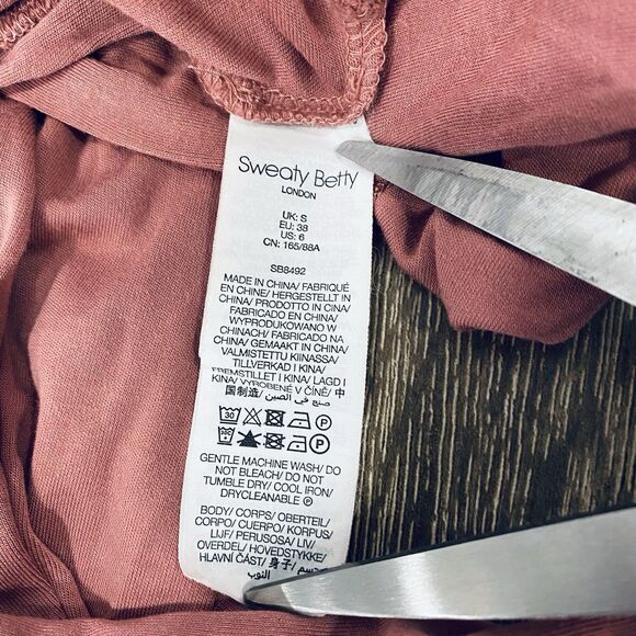 SWEATY BETTY 6 Tori Twist Front Hooded Pullover Top Cinder Pink Athleisure Soft - Picture 11 of 14